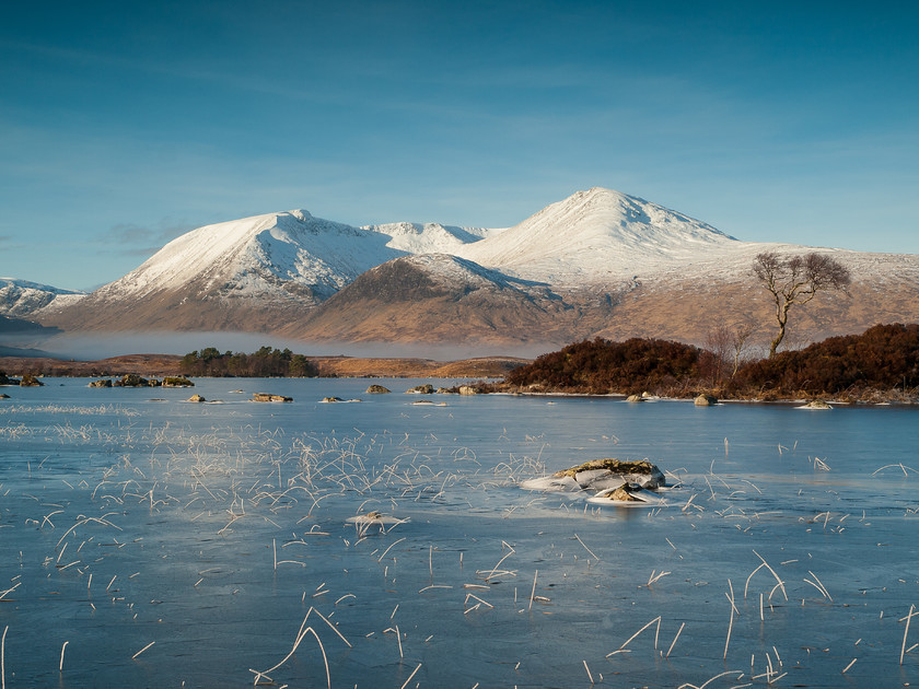 P1227973 
 Keywords: E-3, Highlands, Olympus, Scotland, landscapes, mountains, winter